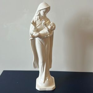 Napcoware  Mary & Jesus / Madonna and Child  Statue Figurine -